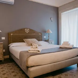 La Casa Di Alma Luxury Alojamento de Acomodação e Pequeno-almoço Catânia